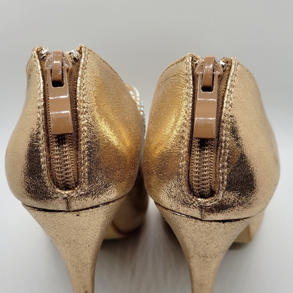 New Champagne Gold Rhinestone Embellished Caged Platform Heel Size 7.5 - Picture 11 of 14